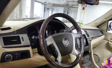 Cadillac Escalade 2007 года за 11 000 000 тг. в Астана фото 5