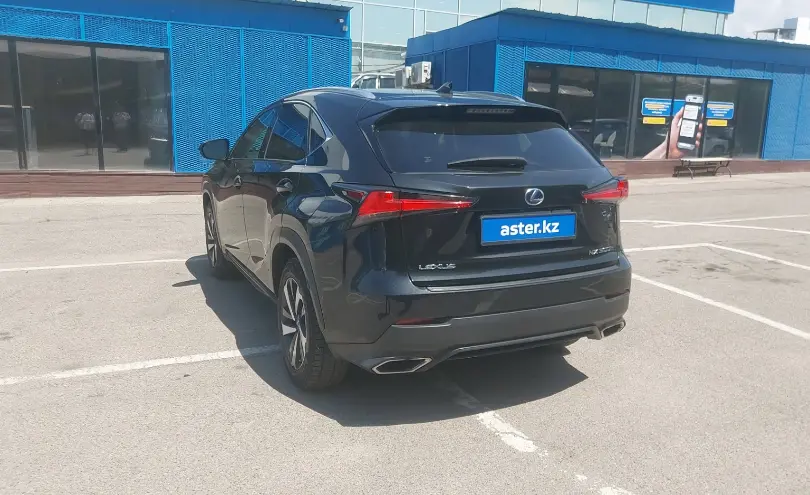 Lexus NX 2017 года за 15 000 000 тг. в Алматы фото 4