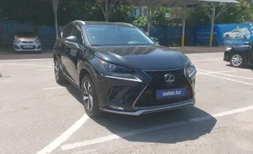 Lexus NX 2017 года за 15 000 000 тг. в Алматы фото 2