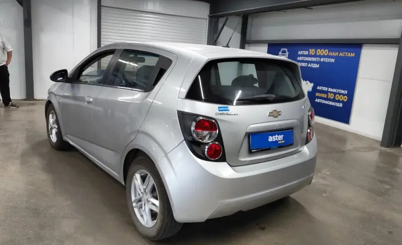 Chevrolet Aveo 2013 года за 3 500 000 тг. в Астана фото 4