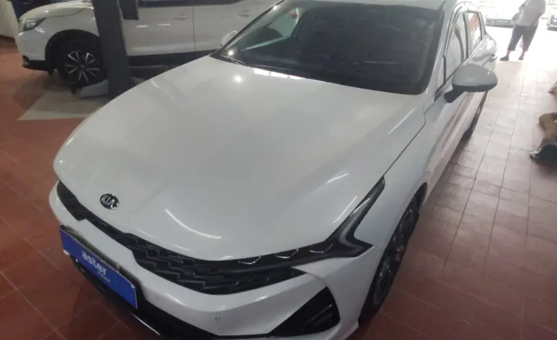 Kia K5 2021 года за 10 000 000 тг. в Астана