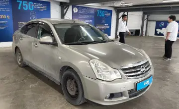 Nissan Almera 2014 года за 3 500 000 тг. в Астана фото 2