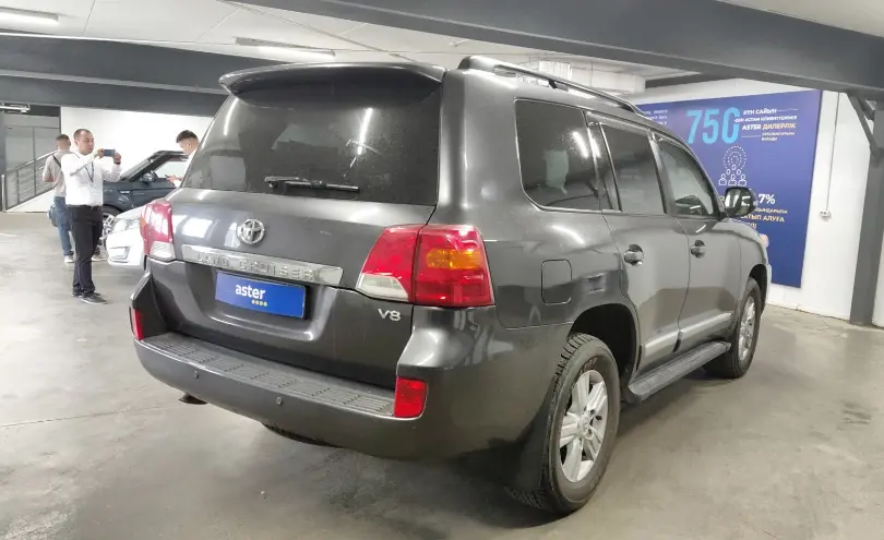 Toyota Land Cruiser 2012 года за 22 000 000 тг. в Астана фото 3