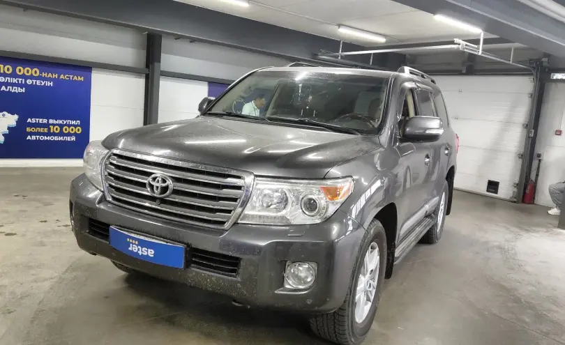 Toyota Land Cruiser 2012 года за 22 000 000 тг. в Астана