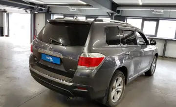 Toyota Highlander 2011 года за 13 000 000 тг. в Астана фото 3