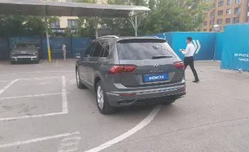Volkswagen Tiguan 2021 года за 16 000 000 тг. в Алматы фото 4