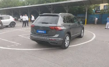 Volkswagen Tiguan 2021 года за 16 000 000 тг. в Алматы фото 3