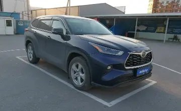 Toyota Highlander 2021 года за 21 000 000 тг. в Шымкент фото 2