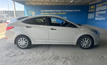 Hyundai Solaris 2015 года за 6 000 000 тг. в Алматы фото 4