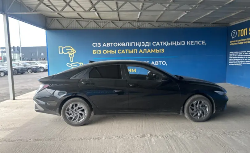 Hyundai Elantra 2024 года за 8 700 000 тг. в Алматы фото 4