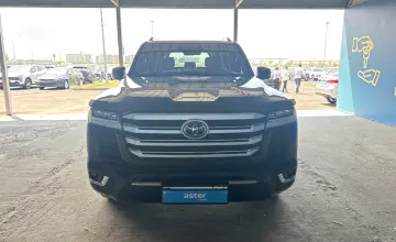 Toyota Land Cruiser 2022 года за 65 000 000 тг. в Алматы фото 2