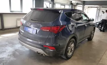 Hyundai Santa Fe 2017 года за 9 000 000 тг. в Астана фото 3