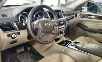 Mercedes-Benz M-Класс 2014 года за 13 000 000 тг. в Астана фото 5