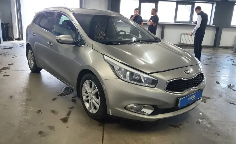 Kia Ceed 2014 года за 5 500 000 тг. в Астана фото 2