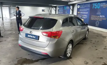 Kia Ceed 2014 года за 5 500 000 тг. в Астана фото 3