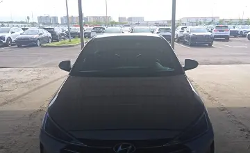 Hyundai Elantra 2020 года за 7 000 000 тг. в Алматы фото 2