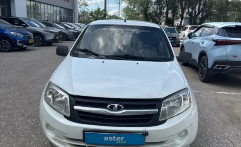 LADA (ВАЗ) Granta 2014 года за 1 600 000 тг. в Актобе фото 2