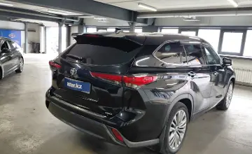 Toyota Highlander 2022 года за 28 000 000 тг. в Астана фото 3