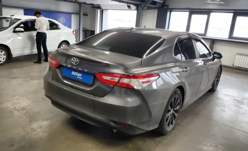 Toyota Camry 2020 года за 9 500 000 тг. в Астана фото 3