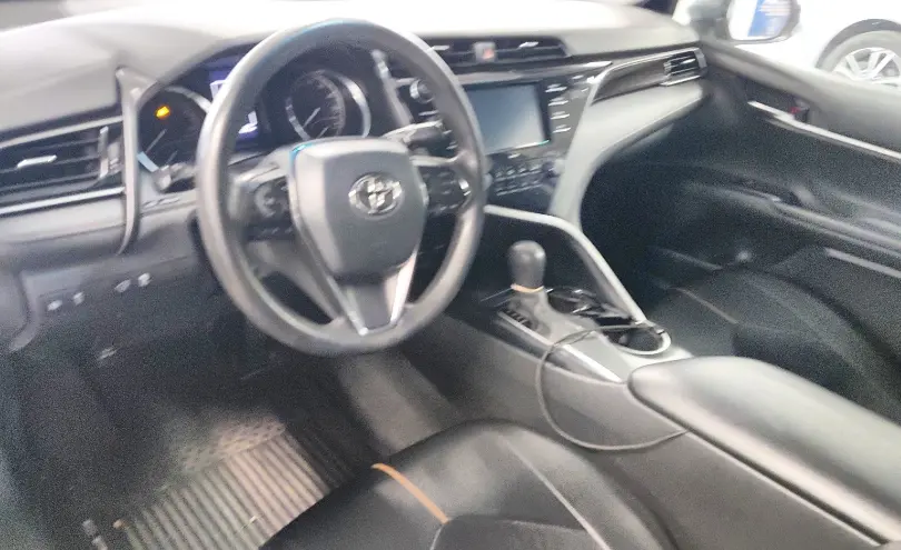 Toyota Camry 2020 года за 9 500 000 тг. в Астана фото 5