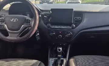 Hyundai Accent 2021 года за 7 300 000 тг. в Астана фото 3