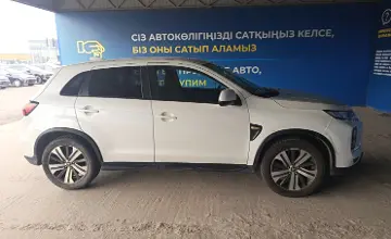 Mitsubishi Outlander Sport 2019 года за 6 300 000 тг. в Алматы фото 4