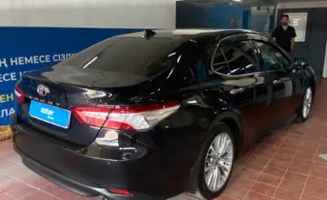 Toyota Camry 2019 года за 13 000 000 тг. в Астана