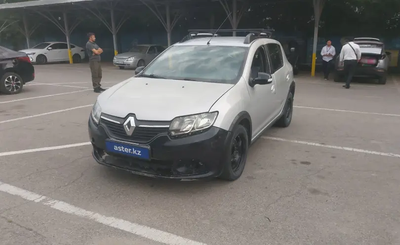 Renault Sandero 2016 года за 2 700 000 тг. в Алматы