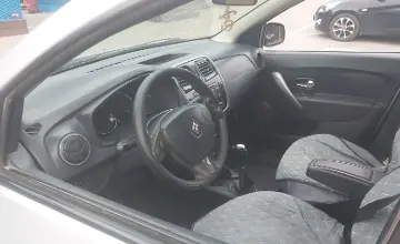 Renault Sandero 2016 года за 2 700 000 тг. в Алматы фото 5