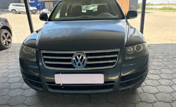 Volkswagen Touareg 2004 года за 3 900 000 тг. в Караганда фото 2