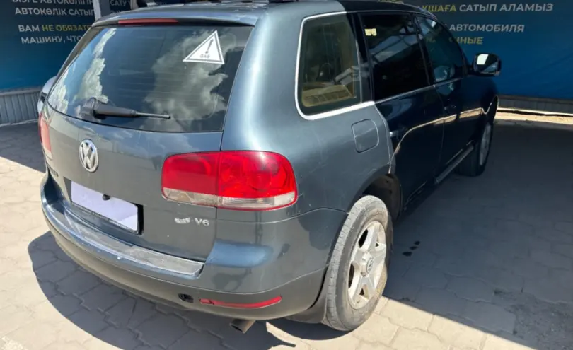 Volkswagen Touareg 2004 года за 3 900 000 тг. в Караганда фото 5