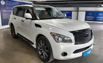 Infiniti QX56 2011 года за 9 000 000 тг. в Астана фото 2