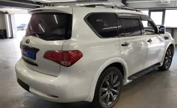 Infiniti QX56 2011 года за 9 000 000 тг. в Астана фото 3