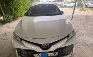 Toyota Camry 2018 года за 12 000 000 тг. в Талдыкорган фото 2