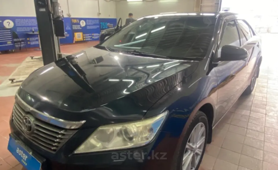 Toyota Camry 2014 года за 7 500 000 тг. в Астана