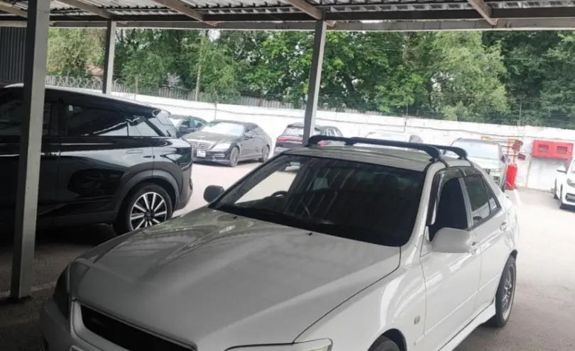 Toyota Altezza 1999 года за 4 000 000 тг. в Алматы