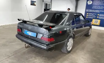Mercedes-Benz E-Класс 1992 года за 700 000 тг. в Астана фото 3