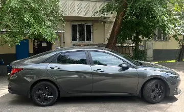 Hyundai Elantra 2021 года за 8 100 000 тг. в Алматы фото 2