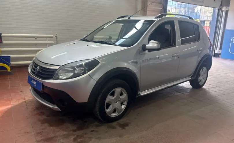 Renault Sandero 2014 года за 3 500 000 тг. в Астана