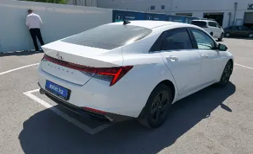 Hyundai Elantra 2022 года за 8 500 000 тг. в Шымкент фото 3
