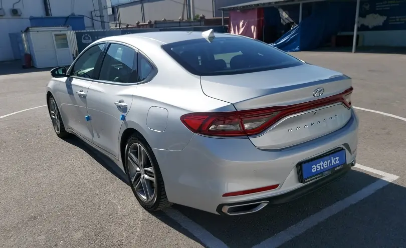 Hyundai Grandeur 2017 года за 9 500 000 тг. в Шымкент фото 4