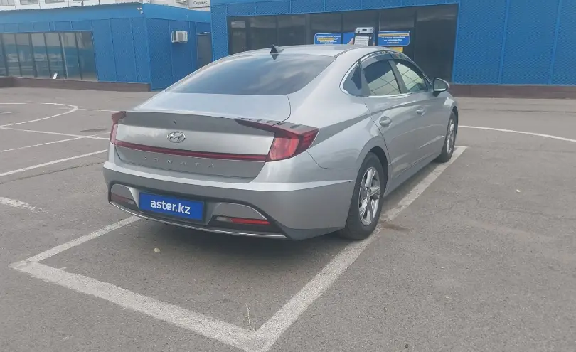 Hyundai Sonata 2020 года за 9 000 000 тг. в Алматы фото 3