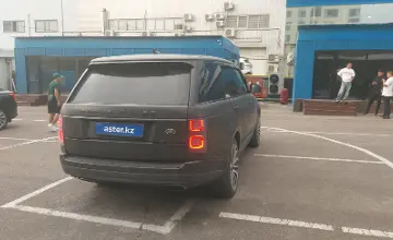 Land Rover Range Rover 2018 года за 31 000 000 тг. в Алматы фото 3