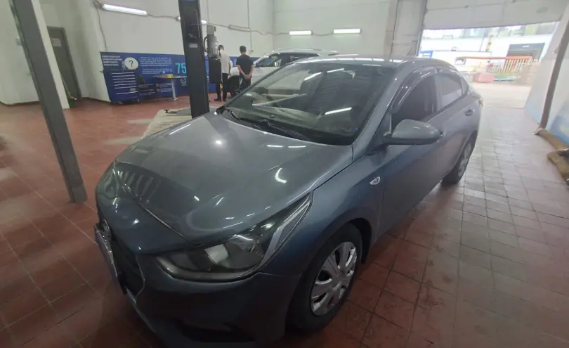 Hyundai Accent 2019 года за 4 900 000 тг. в Астана