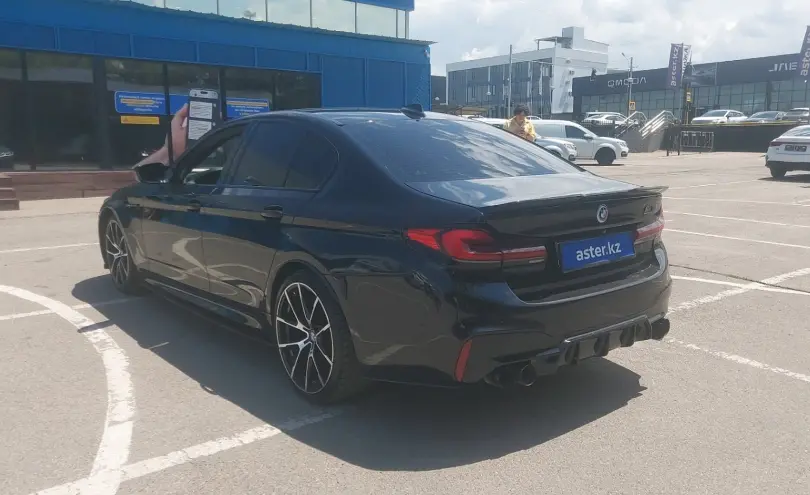 BMW 5 серии 2017 года за 22 000 000 тг. в Алматы фото 4
