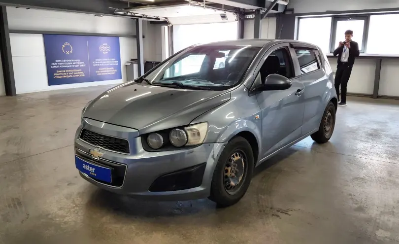 Chevrolet Aveo 2013 года за 2 300 000 тг. в Астана