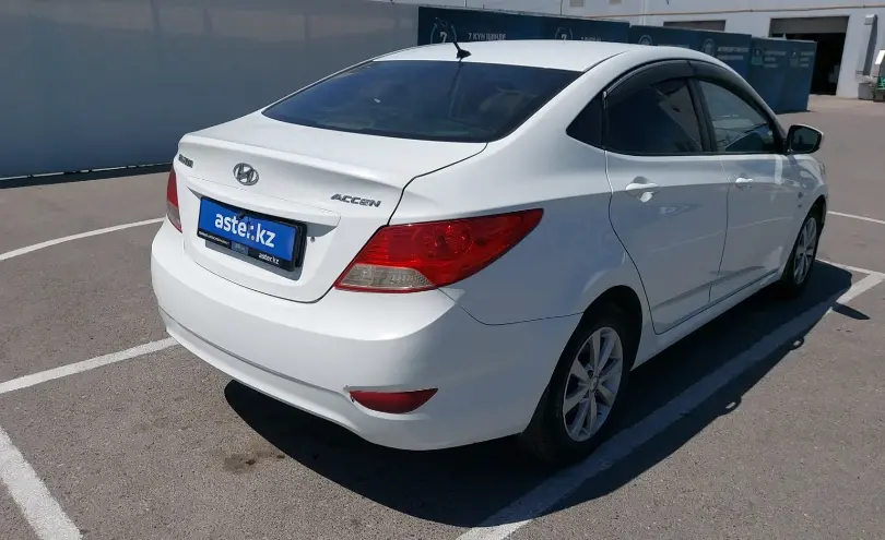 Hyundai Accent 2014 года за 4 500 000 тг. в Шымкент фото 3