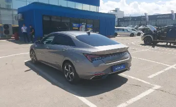 Hyundai Elantra 2021 года за 8 500 000 тг. в Алматы фото 4
