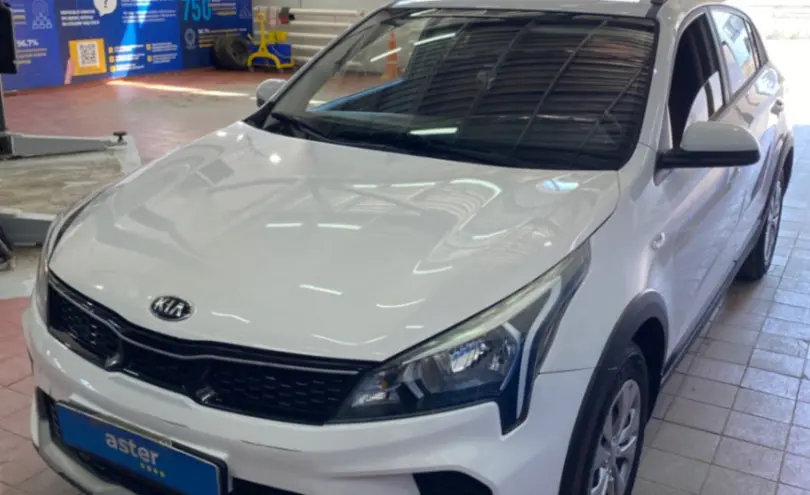Kia Rio 2021 года за 7 200 000 тг. в Астана
