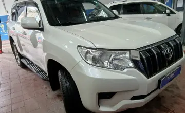 Toyota Land Cruiser Prado 2019 года за 21 000 000 тг. в Астана фото 3
